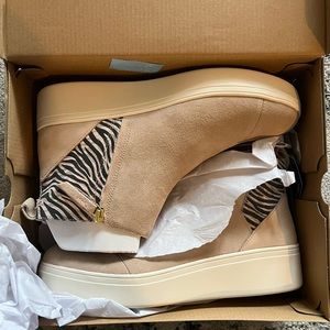 Tom’s Jaime Slip On Shoes